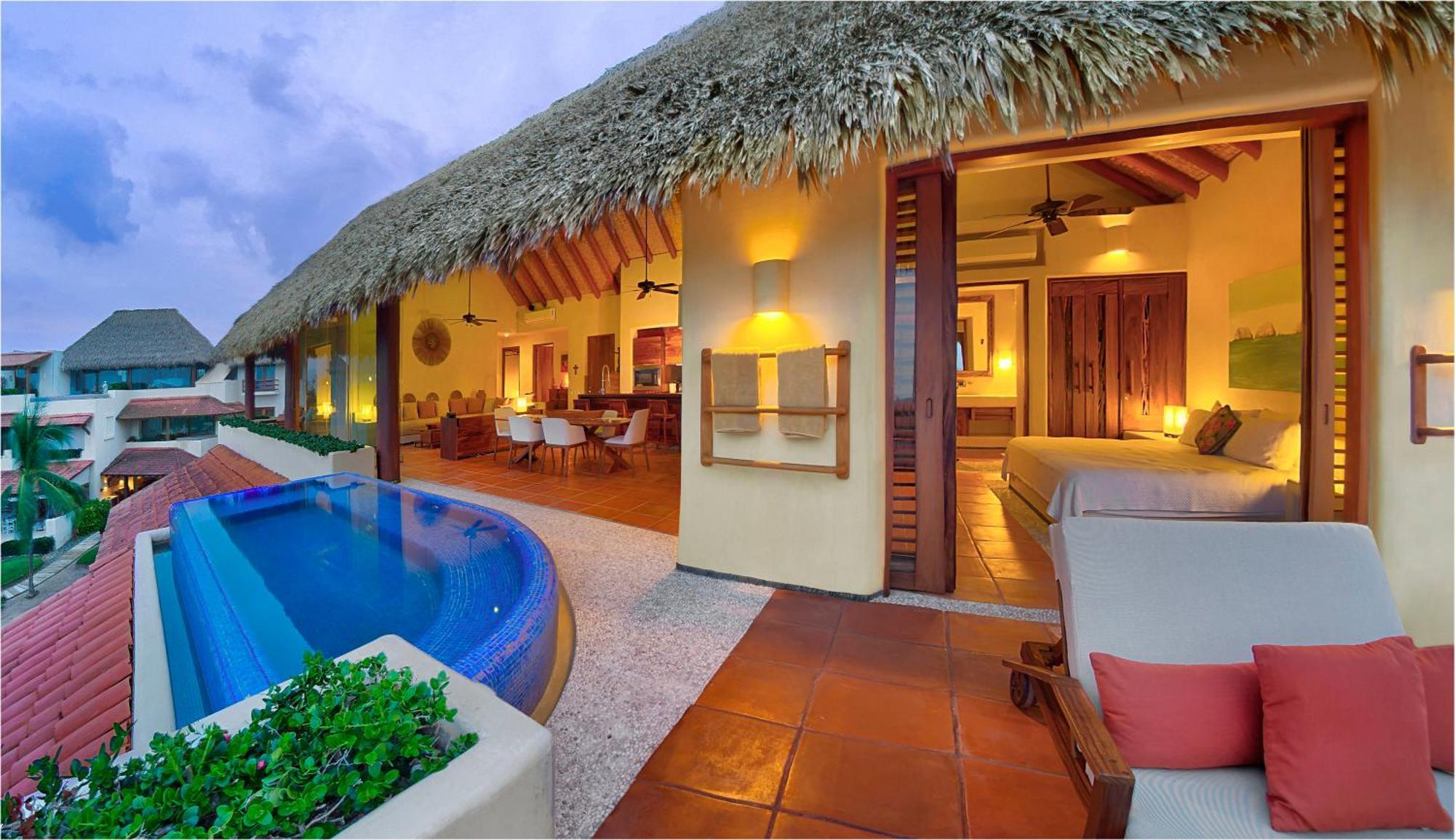 Residences At Las Palmas Zihuatanejo Exterior photo
