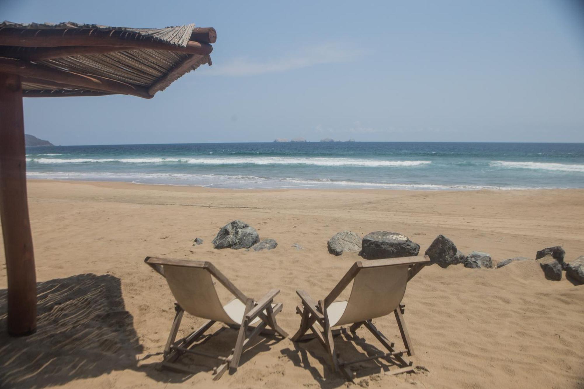 Residences At Las Palmas Zihuatanejo Exterior photo