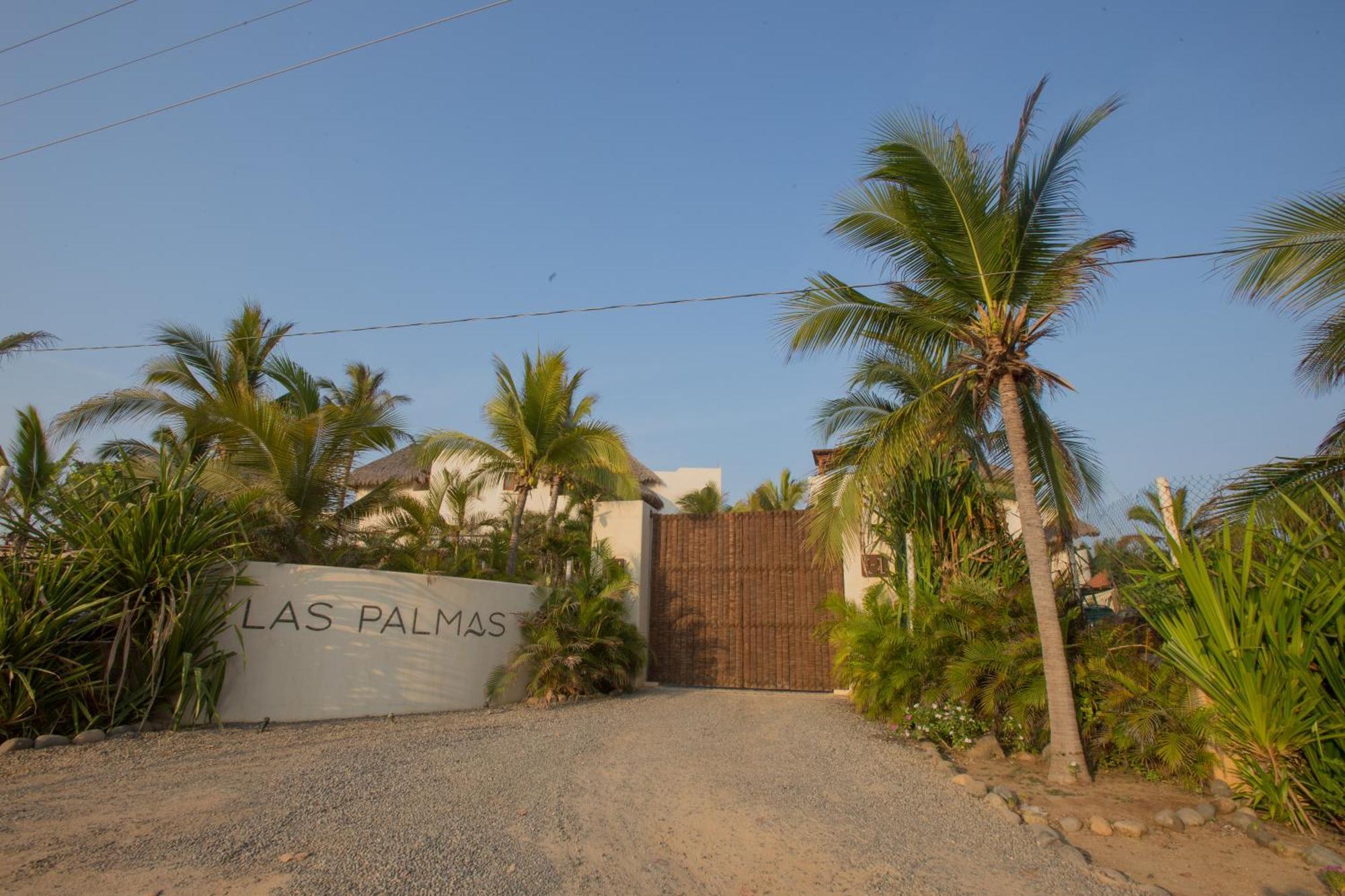Residences At Las Palmas Zihuatanejo Exterior photo